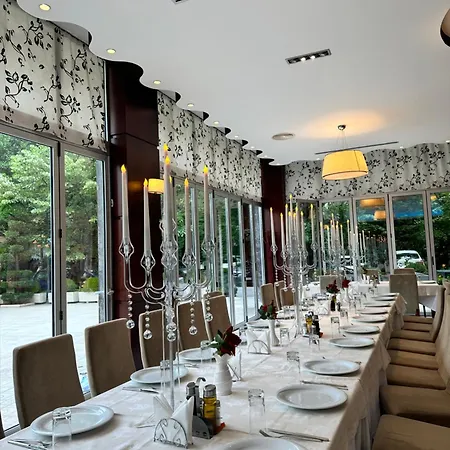 Driloni Hotel 4*