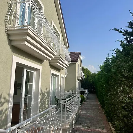 Driloni Hotel 4*