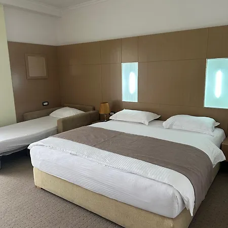Driloni Hotel 4*